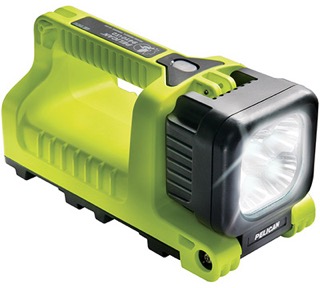 pelican-led-firefighter-lantern-flashlight-t